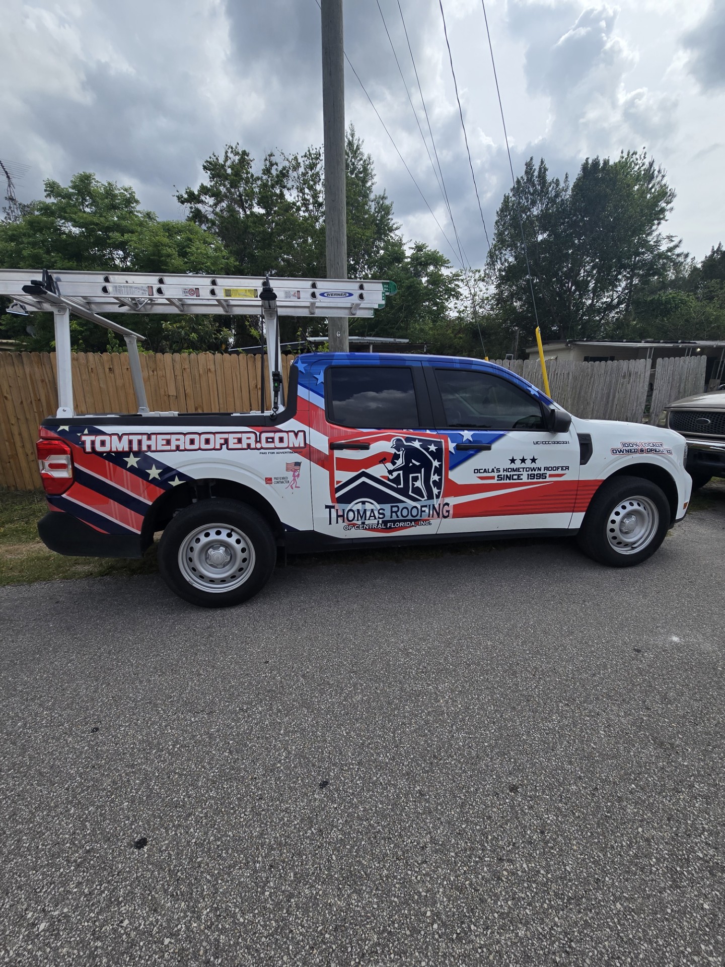 tom the roofer truck
